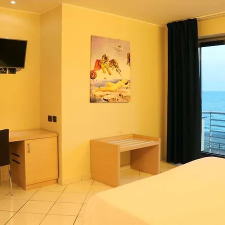 Ancora - Faiano Hotel